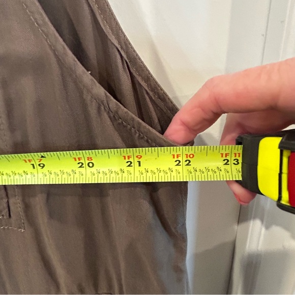 Michael Kors Olive Utility Vest Women’s XL - Picture 8 of 9